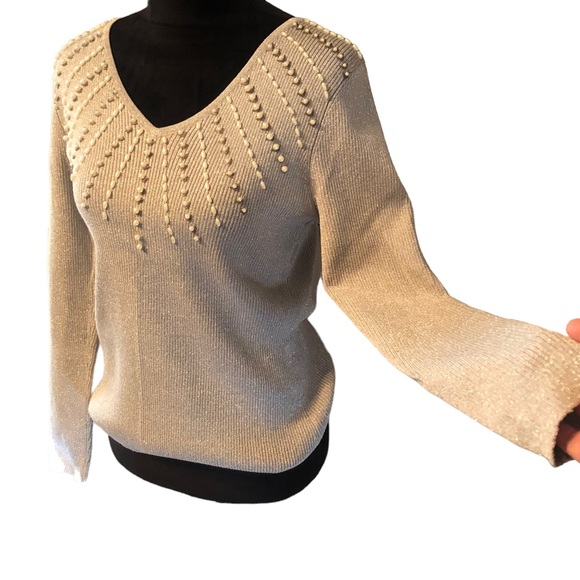 Cable & Gauge Silver Studded & Pearl Sweater size Large - Picture 5 of 8